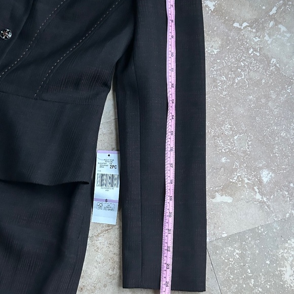 Nine West Classic Skirt Suit, Black Rust Woven Peplum with Stitching, Size 6 - Picture 12 of 16